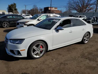 2019 Audi RS4 WAUB4AF44KA114767
