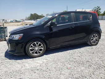 2018 Chevrolet Sonic 1G1JD6SB4J4102298