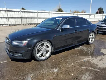 2015 Audi RS4 WAUBGAFL0FA108680