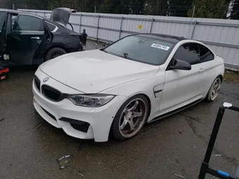 2015 BMW M4 WBS3R9C53FK332387