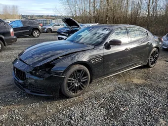 2018 Maserati Quattroporte ZAM56YPA1J1304673