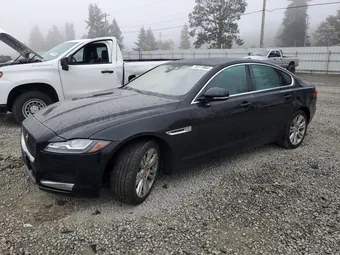 2016 Jaguar XF SAJBD4BV4GCY11212