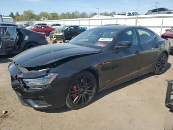 2021 Maserati Ghibli ZAM57YTS8M1367074