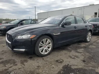 2017 Jaguar XF SAJBJ4BV0HCY37963