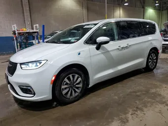 2023 Chrysler Pacifica Hybrid 2C4RC1L72PR562270