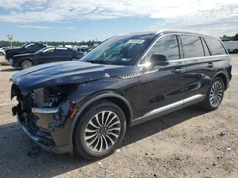 2023 Lincoln Aviator 5LM5J7WC2PGL01182