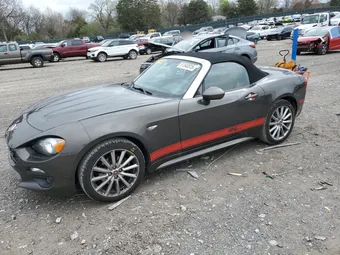 2017 Fiat 124 Spider JC1NFAEK1H0101559