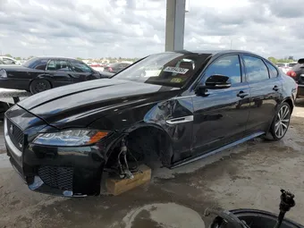 2016 Jaguar XF SAJBM4BV2GCY05781