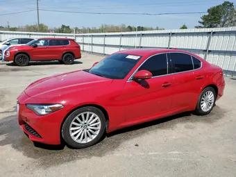 2021 Alfa Romeo Giulia ZARFAMAN3M7649352