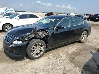 2015 Infiniti Q40 JN1CV6APXFM502578