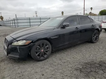 2017 Jaguar XF SAJBD4BN1HCY32312
