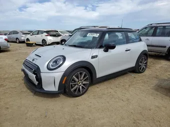 2022 Mini 3-Door WMW13DJ07N2S11447