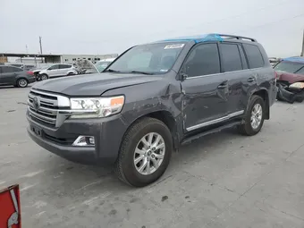 2018 Toyota Land Cruiser JTMCY7AJ5J4065216