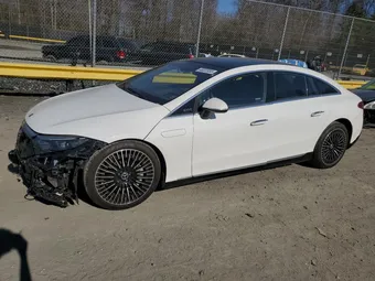 2022 Mercedes-Benz EQS-Class Sedan W1KCG4EB0NA020878