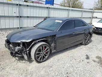 2019 Audi RS4 WAUB4AF47KA004957