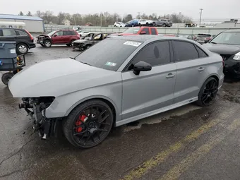 2018 Audi RS3 WUABWGFF5J1906073