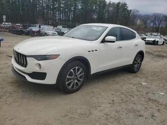 2017 Maserati Levante ZN661XUA1HX214581
