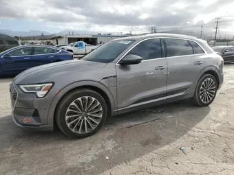 2019 Audi e-tron WA1VABGE6KB013000