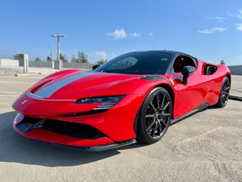 2021 Ferrari ZFF95NLA4M0265120