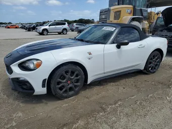 2017 Fiat 124 Spider JC1NFAEKXH0126038
