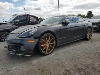 2019 Porsche Panamera WP0AA2A70KL100609
