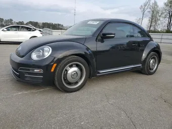 2018 Volkswagen Beetle 3VWFD7AT3JM706763
