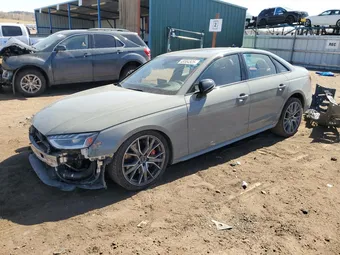 2020 Audi RS4 WAUC4AF47LA042565