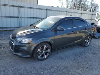 2020 Chevrolet Sonic 1G1JF5SB0L4119543