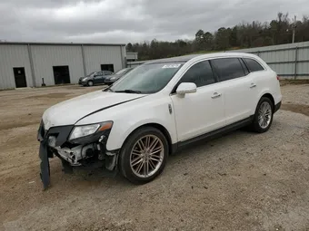 2015 Lincoln MKT 2LMHJ5AT5FBL04616