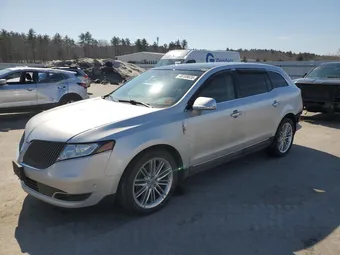2016 Lincoln MKT 2LMHJ5AT0GBL02838