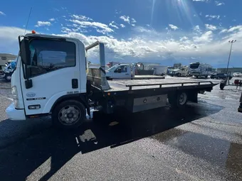 2015 Isuzu JALE5W161F7302702