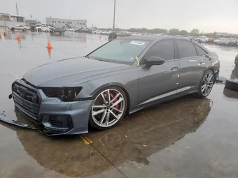2021 Audi S6 WAUFFAF24MN046878