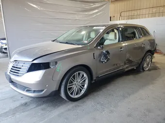 2019 Lincoln MKT 2LMHJ5AT0KBL03982