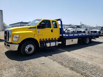 2019 Ford F650 1FDWX6DC2KDF13237