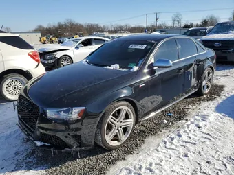 2016 Audi RS4 WAUBGAFL4GA009071