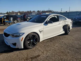 2016 BMW M4 WBS3R9C56GK336936