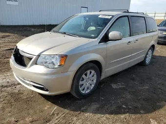 2016 Chrysler Town & Country 2C4RC1BG9GR287370