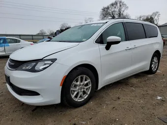 2021 Chrysler Voyager 2C4RC1DG2MR539565