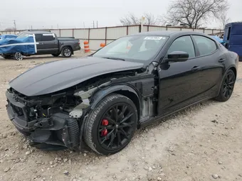 2019 Maserati Ghibli ZAM57YSA9K1334039