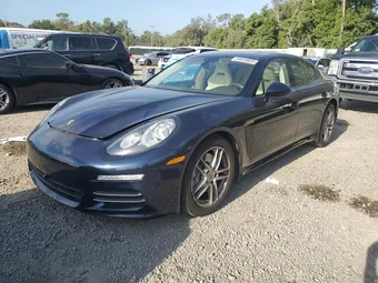 2016 Porsche Panamera WP0AA2A74GL006918