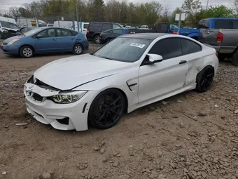 2015 BMW M4 WBS3R9C59FK332474