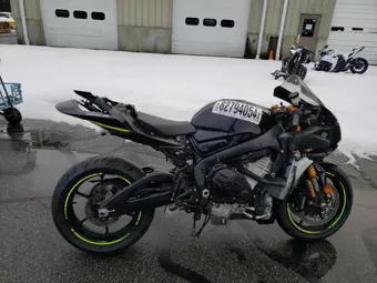 2023 Suzuki GSXR1000 JS1DM11H8P7100455