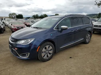 2018 Chrysler Pacifica Hybrid 2C4RC1N77JR172737