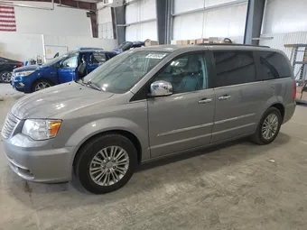 2016 Chrysler Town & Country 2C4RC1CG6GR304141