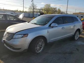 2019 Lincoln MKT 2LMHJ5AT5KBL03170