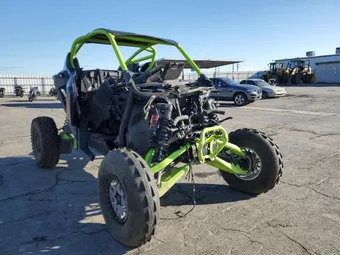 2024 Polaris RZR Pro R 3NSRGD2KXRG332589