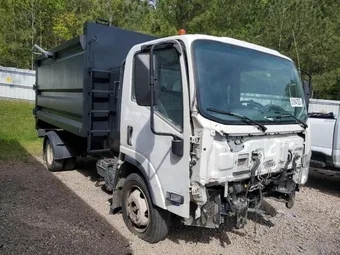 2017 Isuzu 54DC4W1B3HS806849