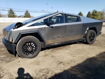 2024 Tesla Cybertruck 7G2CEHEE3RA032211