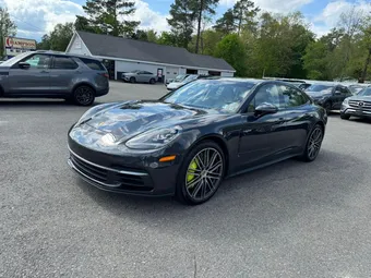 2019 Porsche Panamera WP0AE2A73KL124651