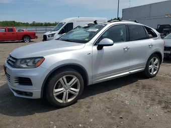 2014 Volkswagen Touareg WVGDP9BP4ED009128